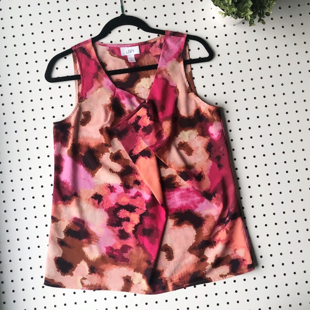 ANN TAYLOR LOFT watercolor pink blouse flounce med